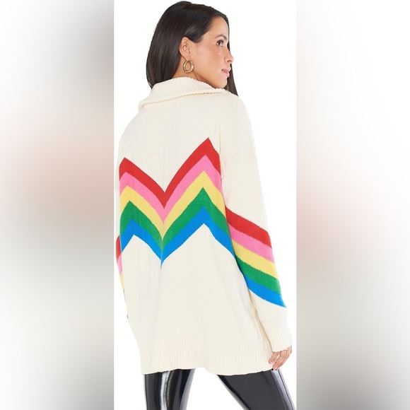 Show Me Your Mumu Pullover - Picture 3 of 7